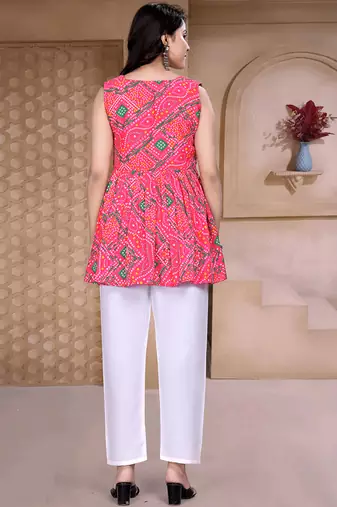 Stylish pink bandhani printed delta silk sleeveless top for women
