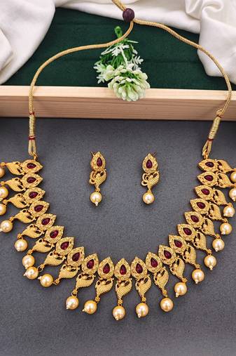 Antique gold peacock necklace set with ruby stones & pearl drops – traditional ethnic jewellery