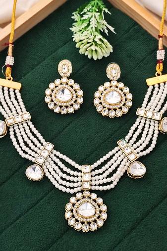 Elegant white pearl kundan necklace set with earrings – bridal wedding jewelry