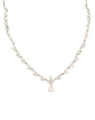 Graceful american diamond leaf design necklace set with earrings for her 5