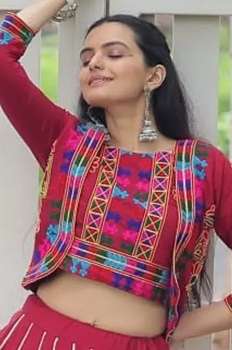 Maroon Roman Silk With Gamathi Work Navratri Lehenga Choli