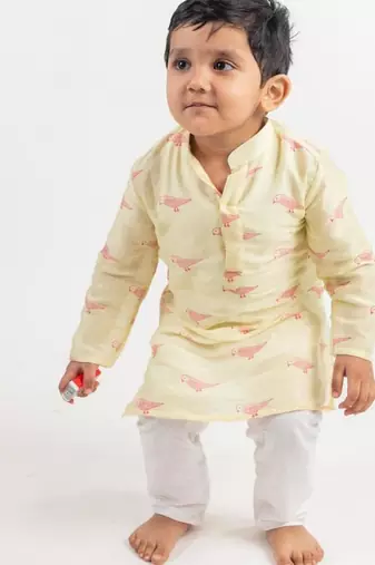 Green printed cotton kurta pyjama