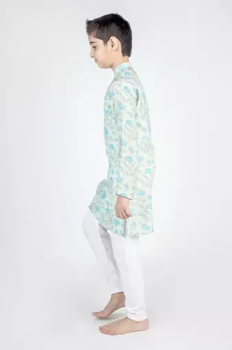 Green printed cotton kurta pyjama