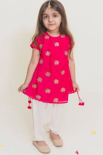 Pink embroidered cotton kurta set