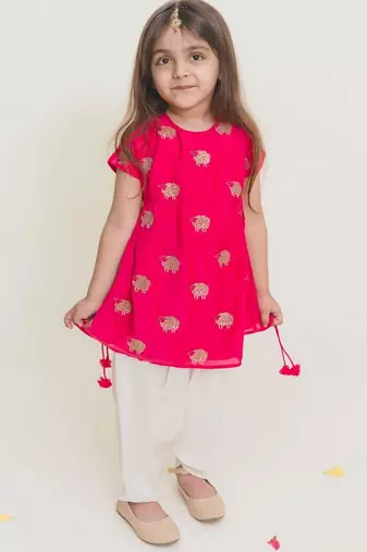 Pink embroidered cotton kurta set