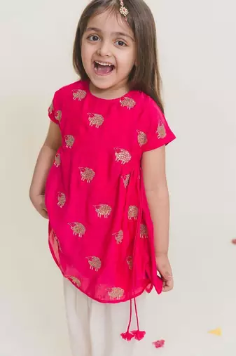 Pink embroidered cotton kurta set