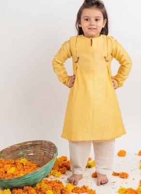 Yellow plain cotton kurta set 1