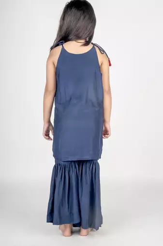 Blue embroidered cotton kurta set