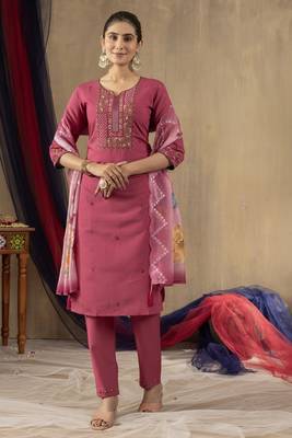 Pink Designer Straight Kurti Pant Dupatta Set With Embroidery And Hand Work 4