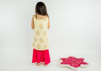 Yellow printed cotton kurta set 2