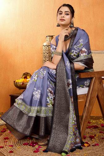 lavender crepe printed saree with unstitched blouse