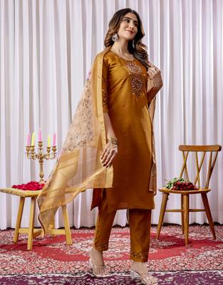 Mustered Designer Straight Kurti Pant Dupatta Set With Embroidery And Hand Work 4
