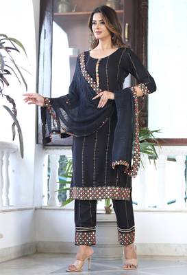 Women's Rayon Solid Ethnic Designer A-Line Mirror Work Kurti With Pant & Nazmin Dupatta Set 3