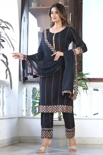 Women's Rayon Solid Ethnic Designer A-Line Mirror Work Kurti With Pant & Nazmin Dupatta Set