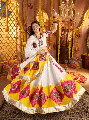 WHITE VISCOSE COTTON THREAD EMBROIDERED MIRROR WORK STITCHED lehenga choli 1