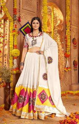 WHITE VISCOSE COTTON THREAD EMBROIDERED MIRROR WORK STITCHED lehenga choli 6