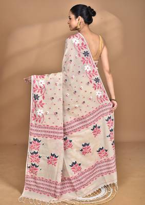 beige Cotton Dhakai Jamdani Handloom Saree With Blouse 3