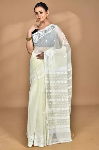 Cream Cotton Dhakai Jamdani Handloom Saree With Blouse