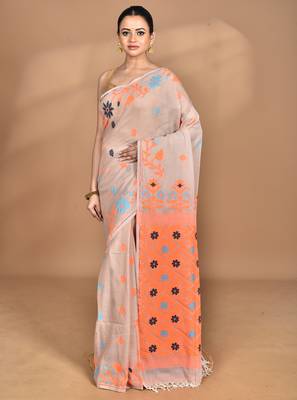beige Cotton Dhakai Jamdani Handloom Saree With Blouse 1
