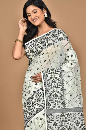 Cream Cotton Dhakai Jamdani Handloom Saree With Blouse