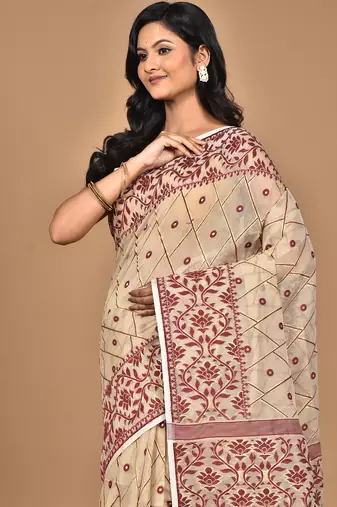 beige Cotton Dhakai Jamdani Handloom Saree With Blouse