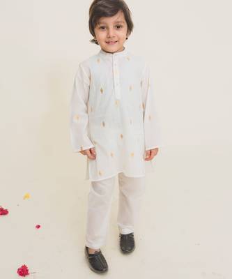 White embroidered cotton kurta pyjama 1