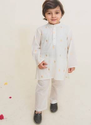 White embroidered cotton kurta pyjama 3