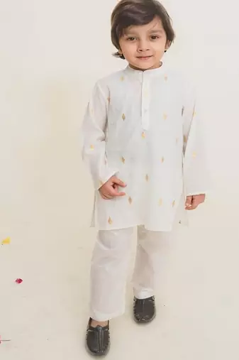 White embroidered cotton kurta pyjama