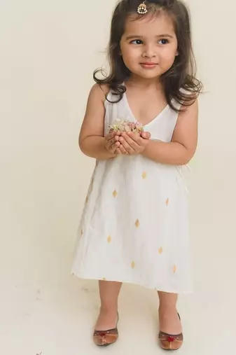 White plain cotton dress