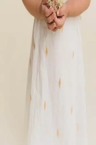White plain cotton dress