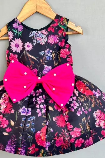 Signature flaired dress in black floral organza print