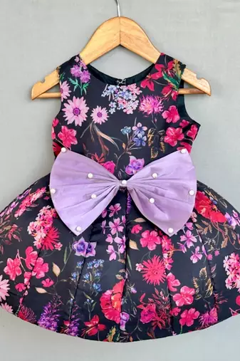 Signature flaired dress in black floral organza print