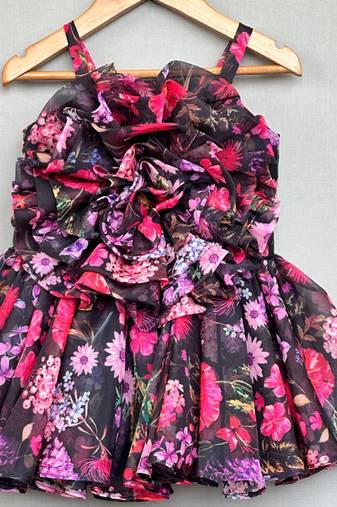 3d flower appliqe dress in soft organza