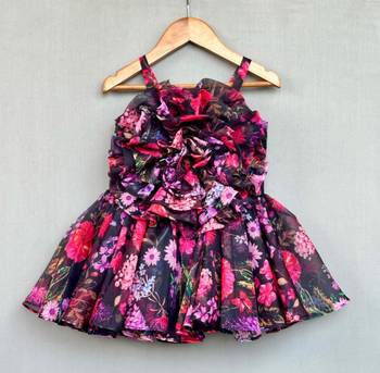 3d flower appliqe dress in soft organza 2