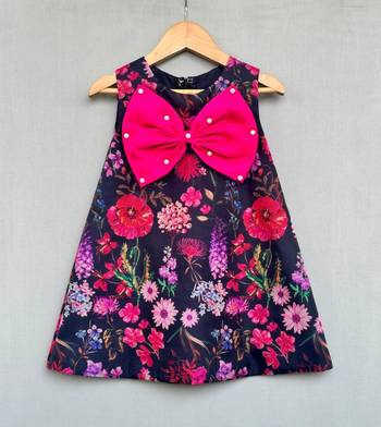 Floral aline dress with hot pink bow 1