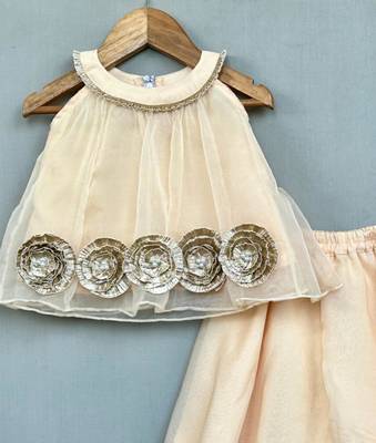 Champagne gold organza co-ord set with floral embellishments 2