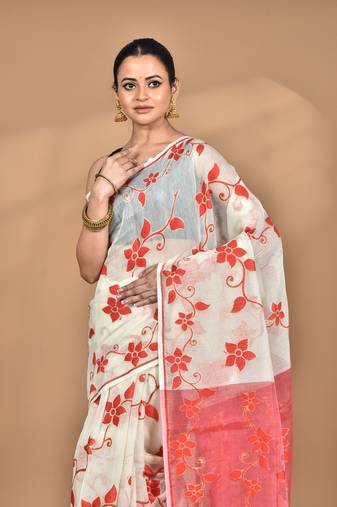 off white Cotton Dhakai Jamdani Handloom Saree With Blouse