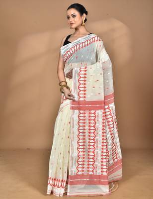 Cream Cotton Dhakai Jamdani Handloom Saree With Blouse 3