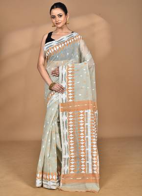 beige Cotton Dhakai Jamdani Handloom Saree With Blouse 1