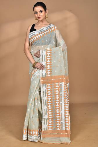 beige Cotton Dhakai Jamdani Handloom Saree With Blouse