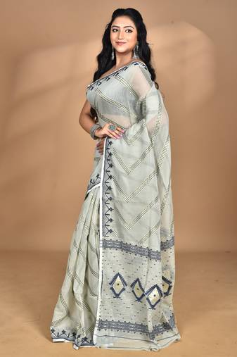 light grey Cotton Dhakai Jamdani Handloom Saree With Blouse