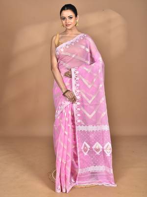 Pink Cotton Dhakai Jamdani Handloom Saree With Blouse 4