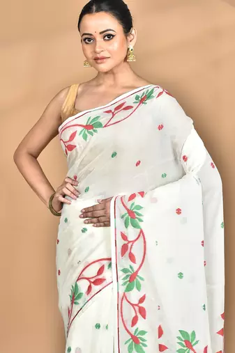 off white Cotton Dhakai Jamdani Handloom Saree With Blouse
