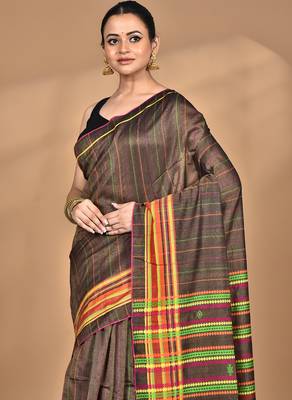 brown Cotton Dhakai Jamdani Handloom Saree 2