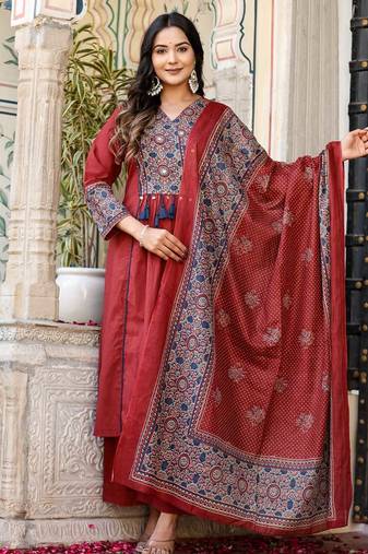 Cotton cambric a-line printed kurti pant dupatta set
