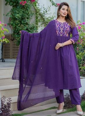 Cotton cambric a-line printed kurti pant dupatta set 1