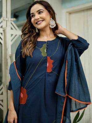 Cotton cambric a-line dyed kurti pant dupatta set 3