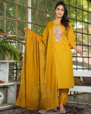 Cotton dyed a-line kurti pant dupatta set 1