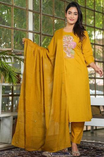 Cotton dyed a-line kurti pant dupatta set