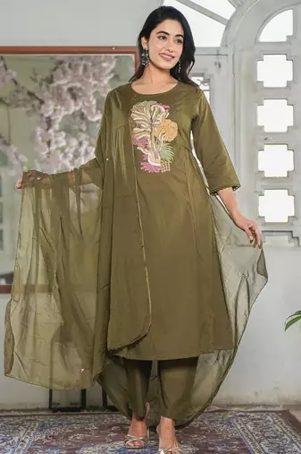 Cotton dyed a-line kurti pant dupatta set
